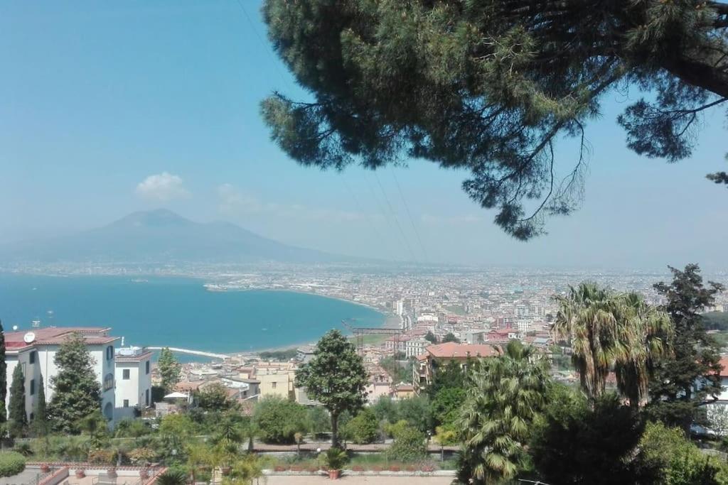 Apartamento Casa Panoramica Castellammare di Stabia Exterior foto