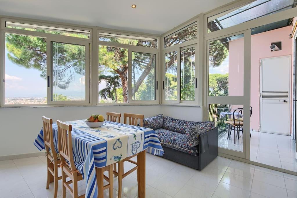 Apartamento Casa Panoramica Castellammare di Stabia Exterior foto