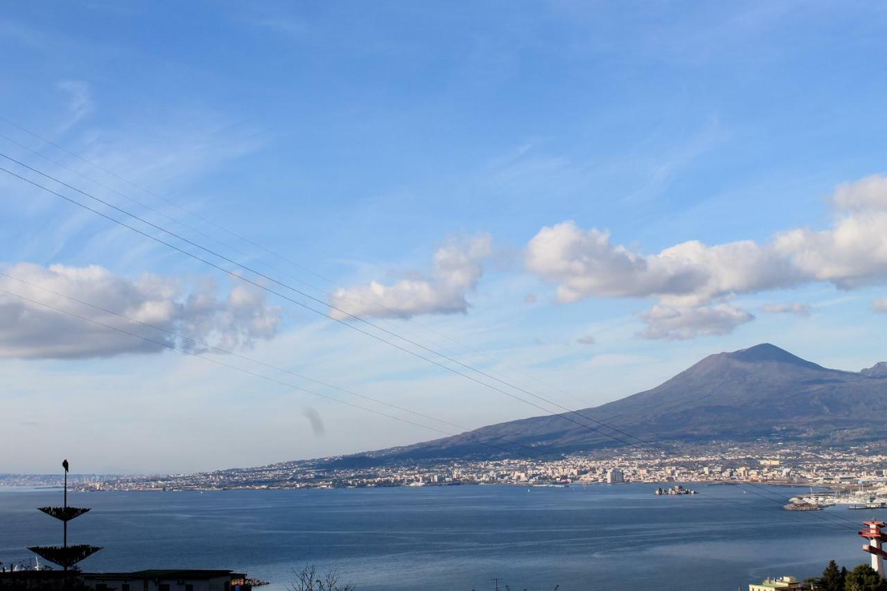 Apartamento Casa Panoramica Castellammare di Stabia Exterior foto