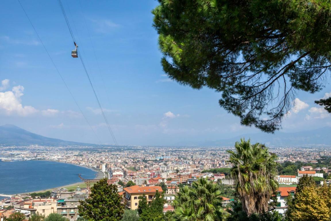 Apartamento Casa Panoramica Castellammare di Stabia Exterior foto